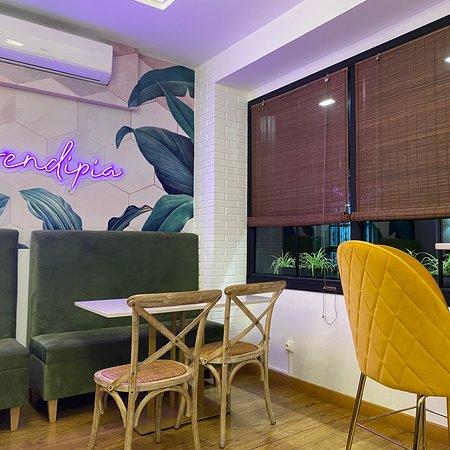 El Bar de Paco Morales